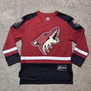 NHL Arizona Coyotes Clayton Keller Red Hockey Jersey Youth Boys Size Medium 8